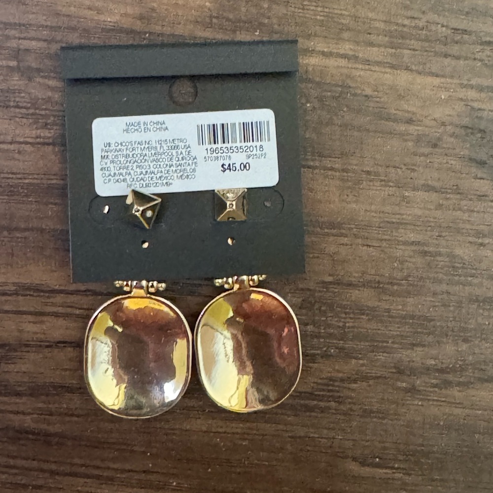 WHBM black textured leather drop Earring - Picture 14 of 15